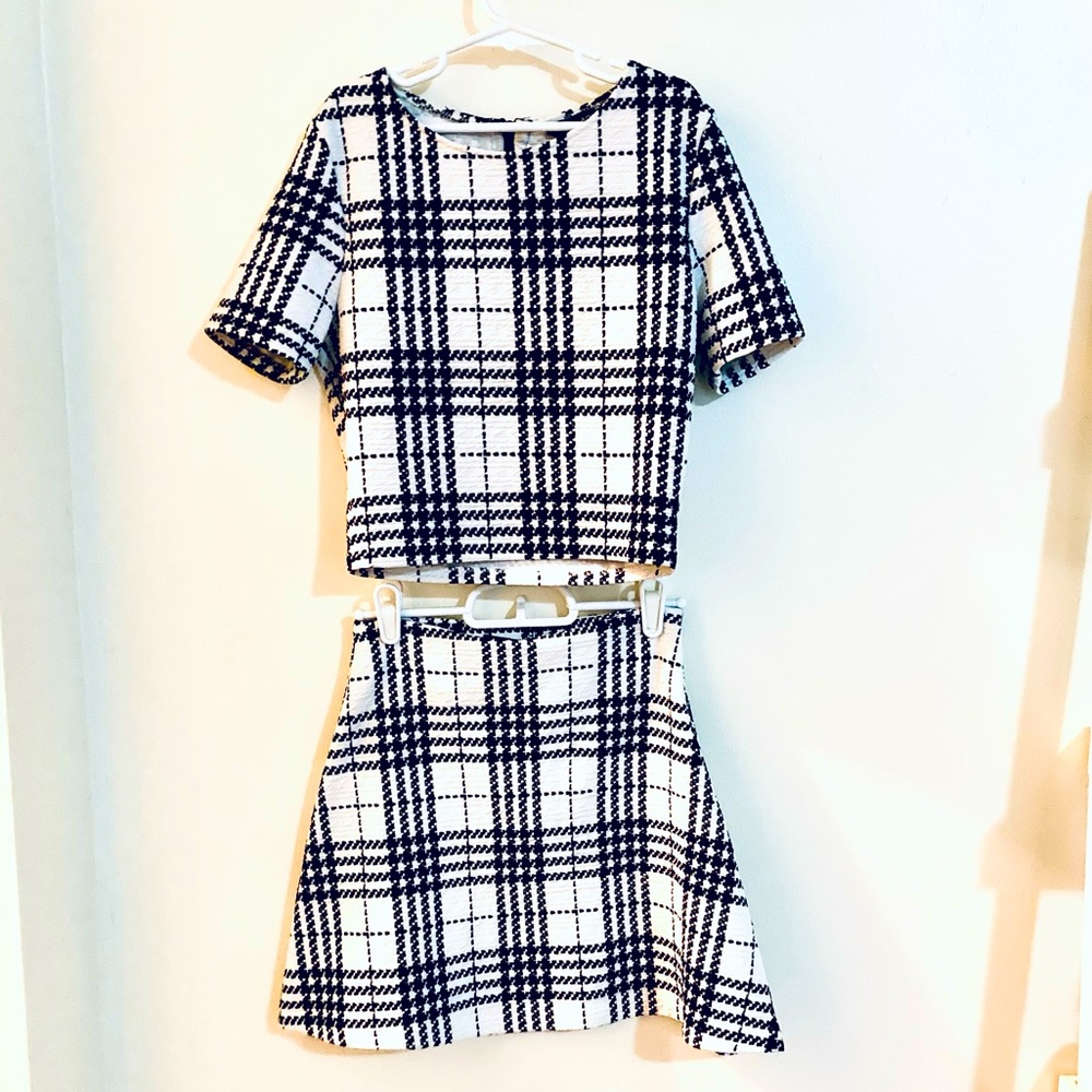 Plaid Matching Crop Top and Skirt Set XS